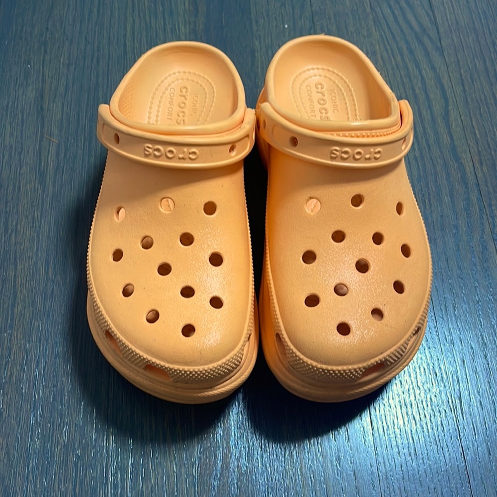 Platform Crocs
